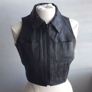 Short Selves leather vest